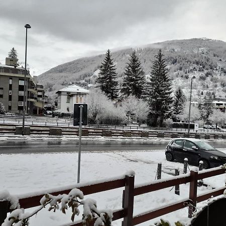 Einaudi 9 Apartamento Bardonecchia Exterior foto